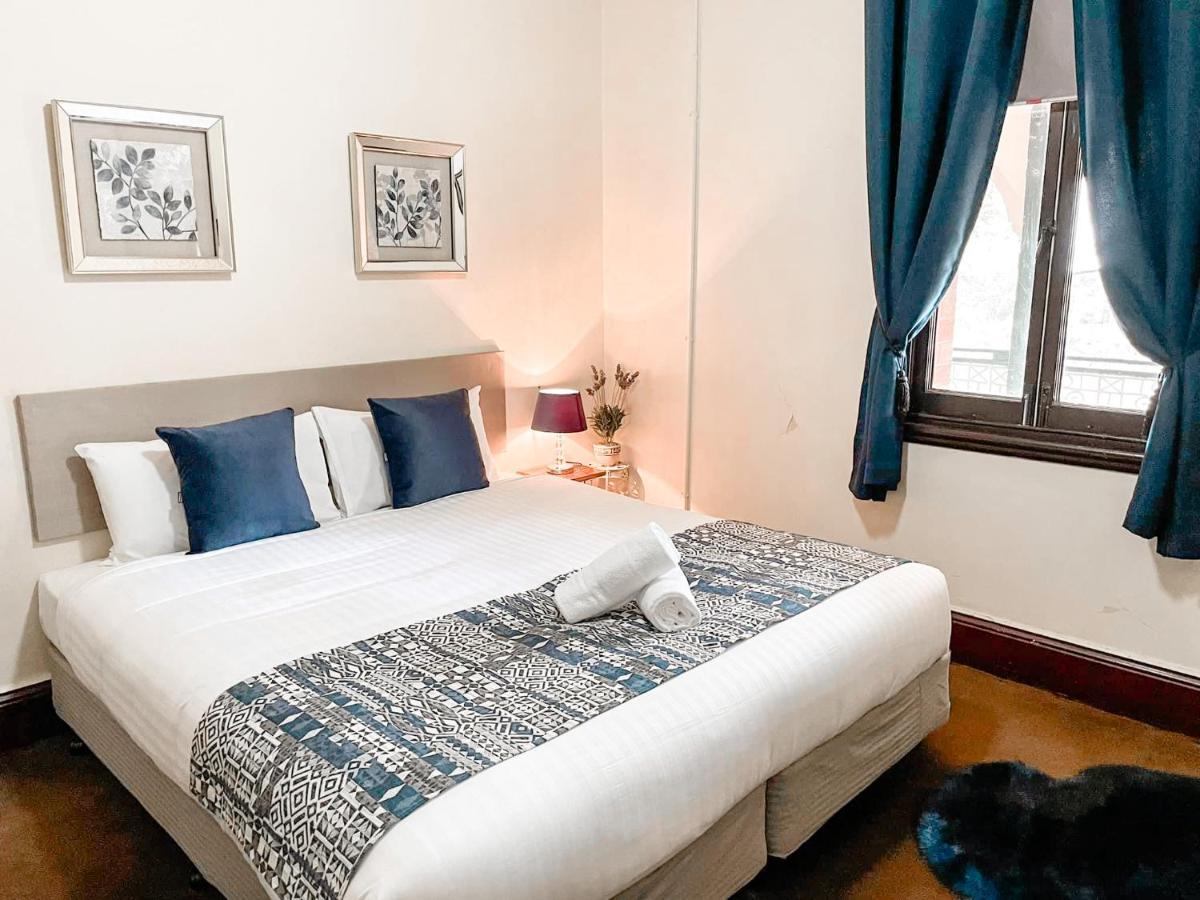 Neath Hotel المظهر الخارجي الصورة